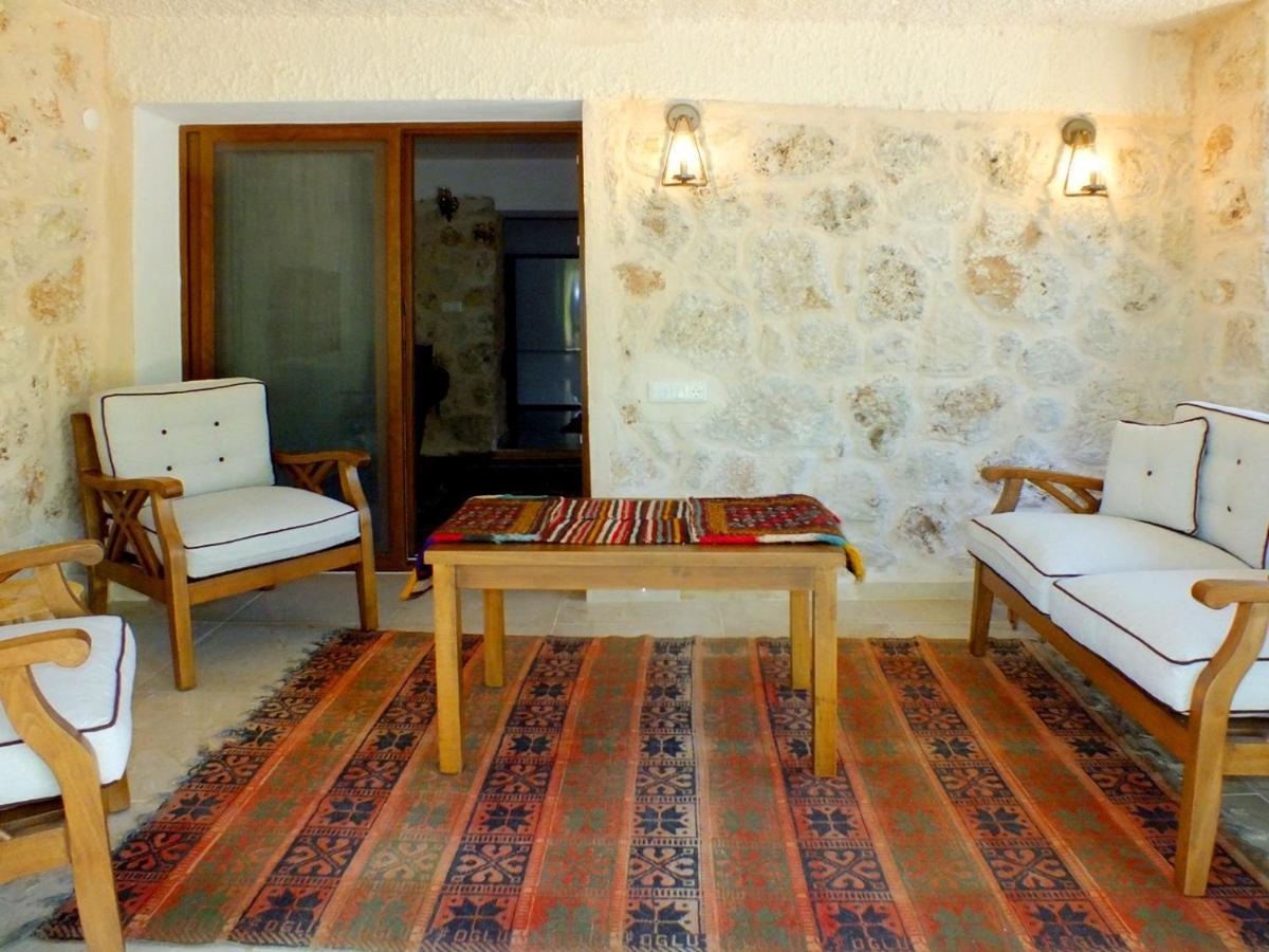 Guelsen Apart -Doga Manzarali Bahce Kati Aparthotel Kas Bagian luar foto