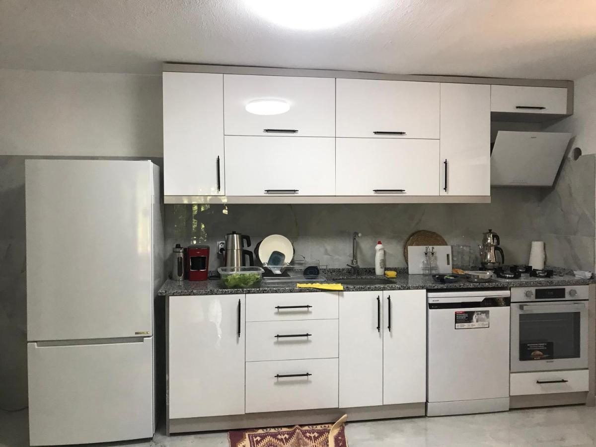 Guelsen Apart -Doga Manzarali Bahce Kati Aparthotel Kas Bagian luar foto